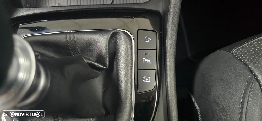 Hyundai Tucson 1.6 T-GDi Vanguard + TT - 24