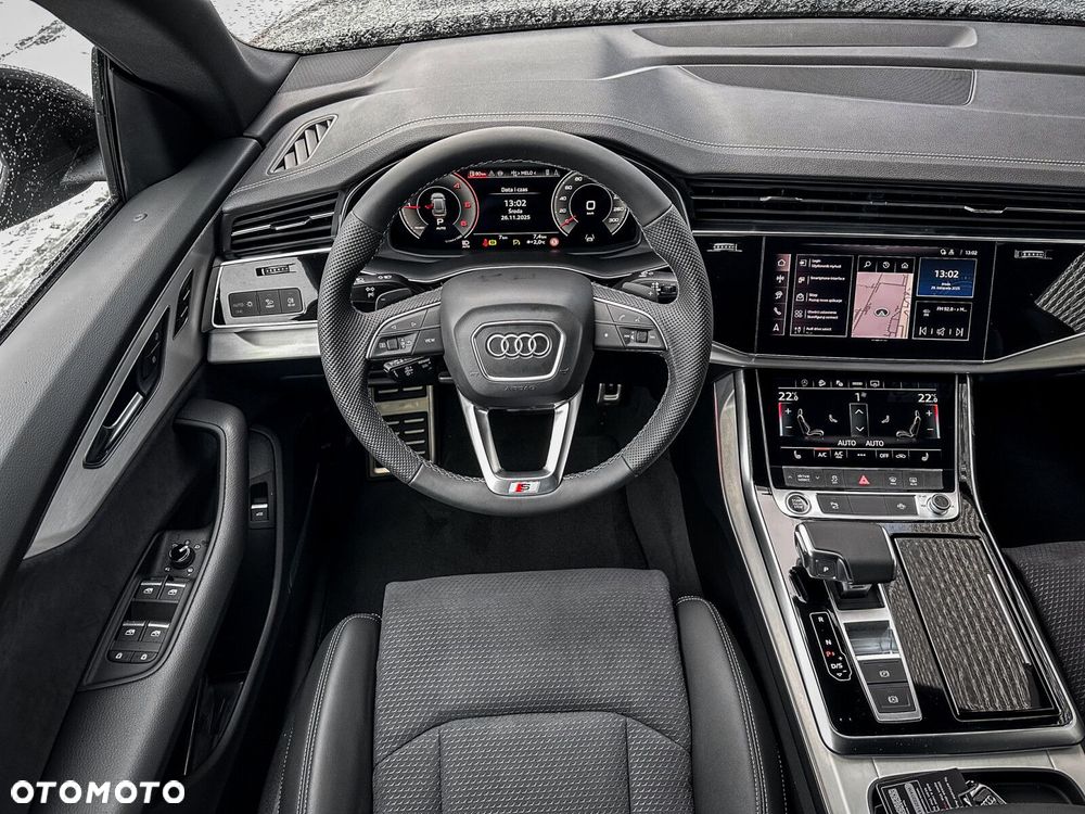 Audi Q8 - 24