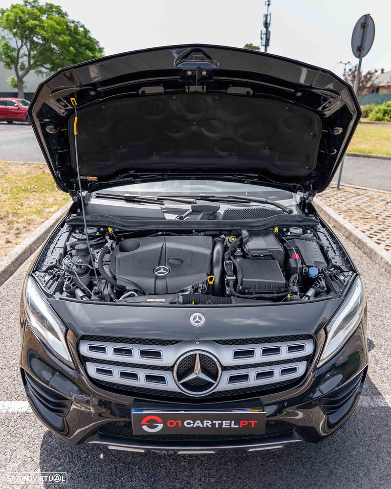 Mercedes-Benz GLA 220 d - 54