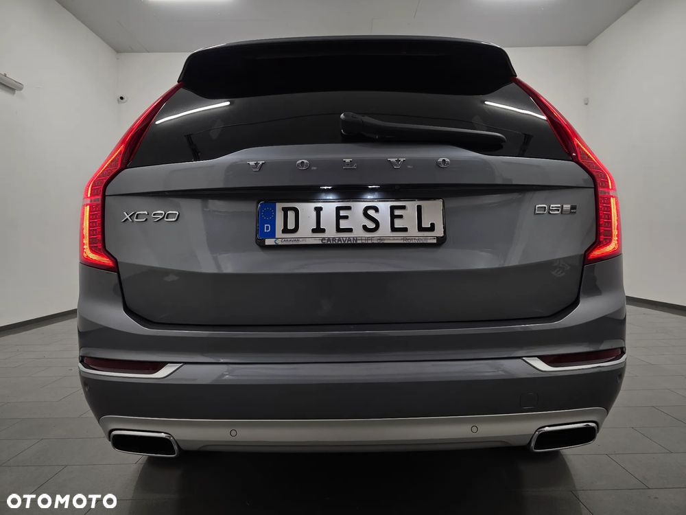 Volvo XC 90 D5 AWD R-Design - 39