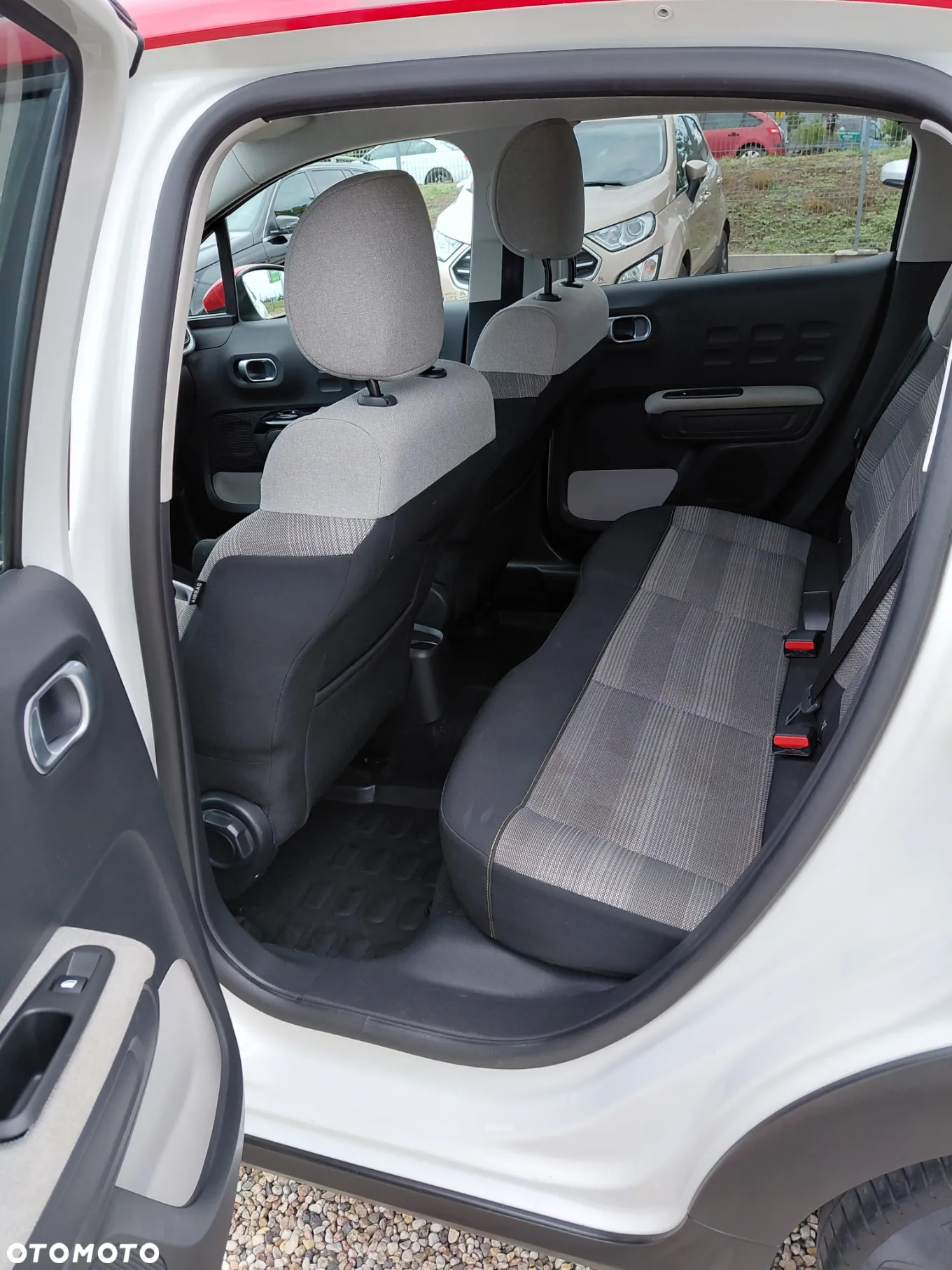 Citroën C3 1.2 PureTech GPF Feel - 18