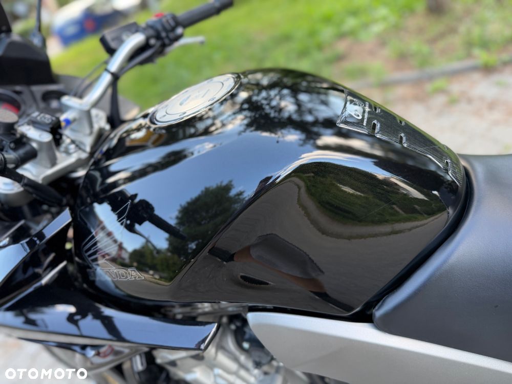 Honda CBF - 15