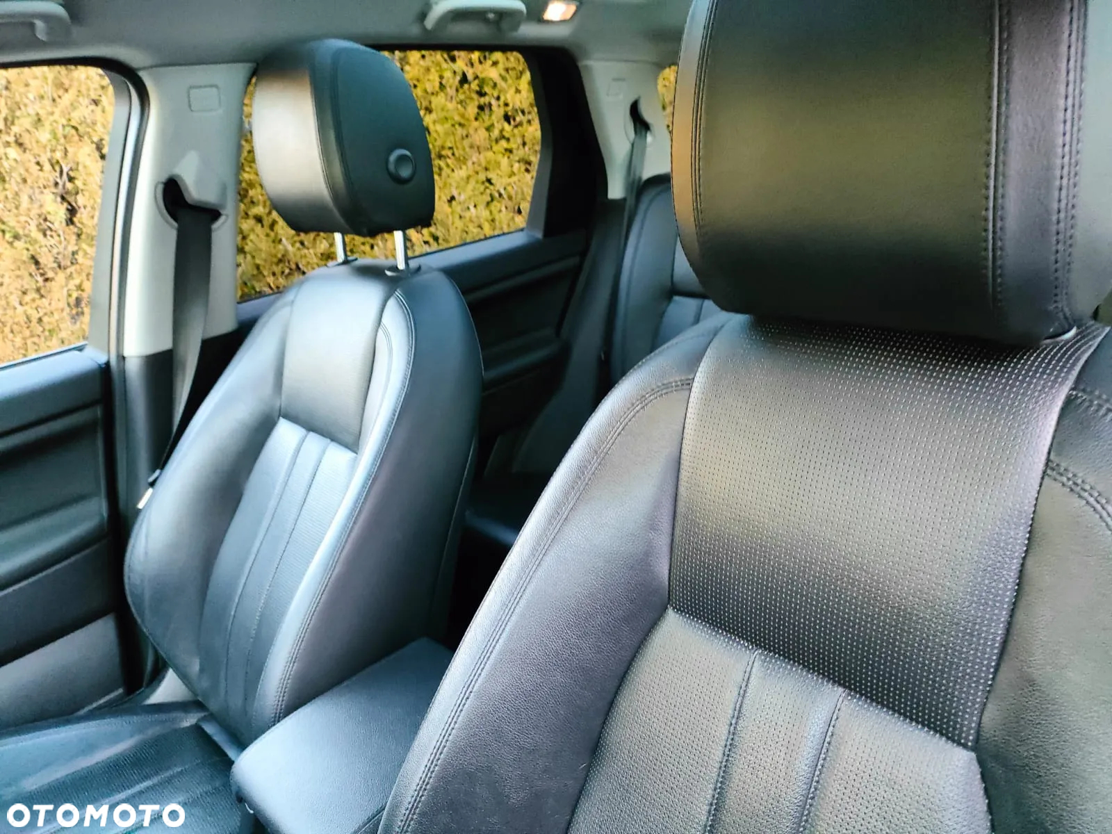 Land Rover Discovery Sport 2.0 TD4 HSE - 21