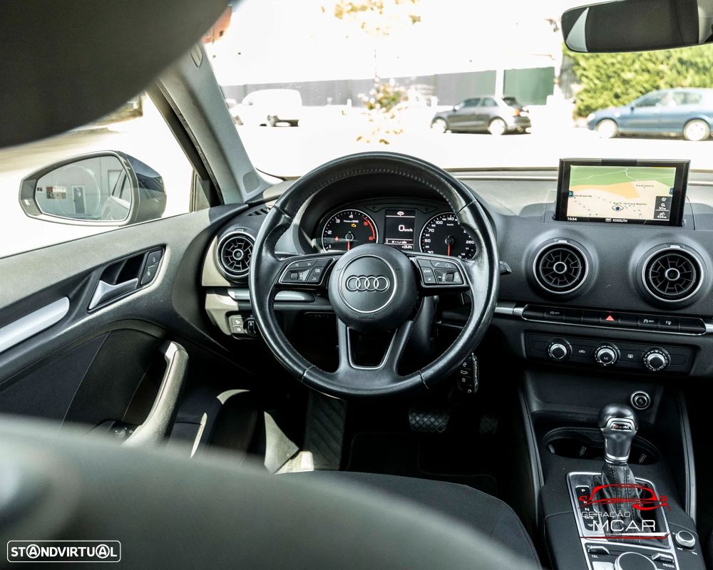 Audi A3 Sportback 1.6 TDI S-line S tronic - 12