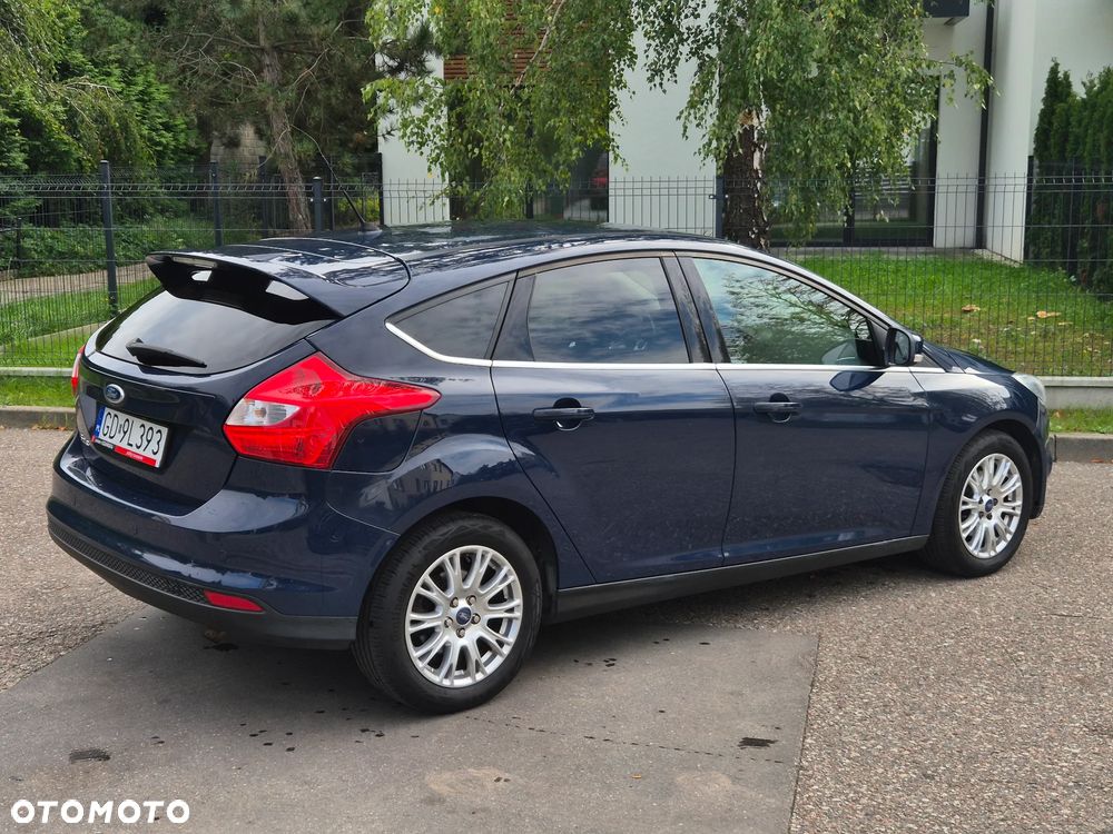Ford Focus 1.6 SYNC Edition PowerShift - 6