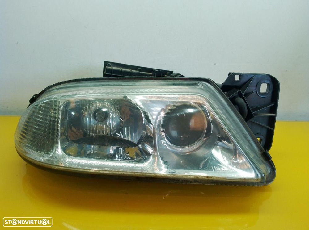 FAROL DIREITO ALFA ROMEO 166 - 1