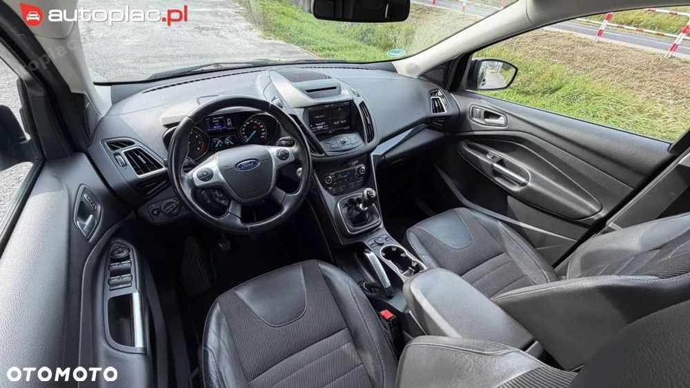 Ford Kuga - 39