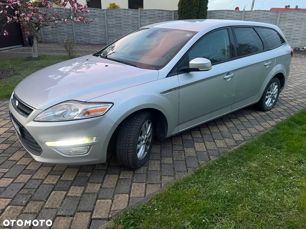 Ford Mondeo 2.0 TDCi Ambiente - 2