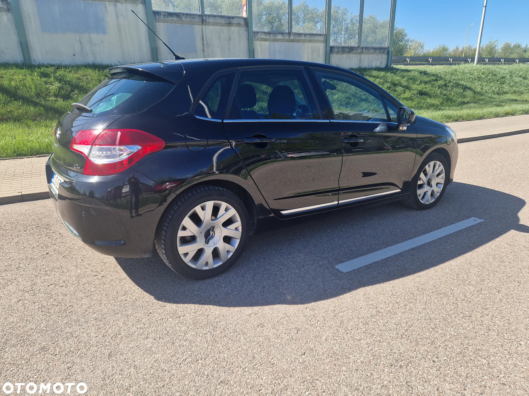 Citroën C4 1.6 VTi Equilibre - 4