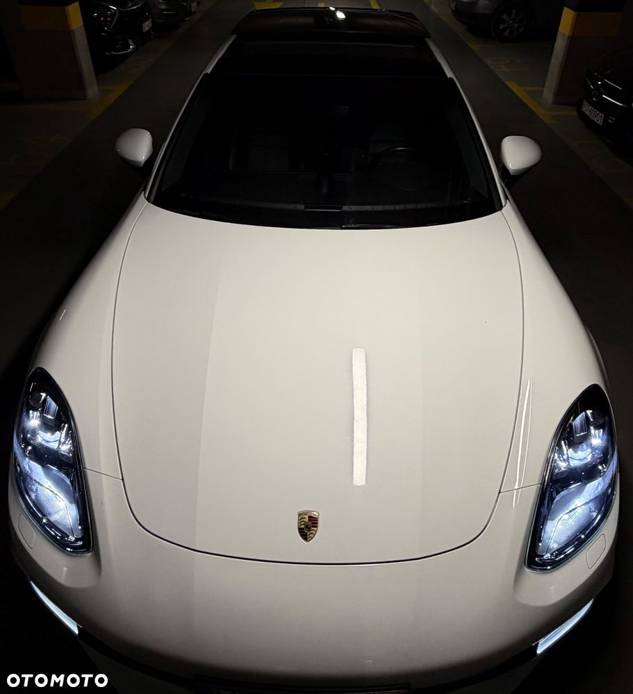 Porsche Panamera - 1