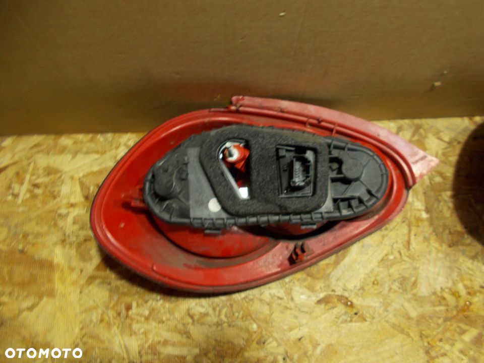 LAMPA TYŁ TYLNA PRAWA TOYOTA AYGO ORYGINAŁ - 5