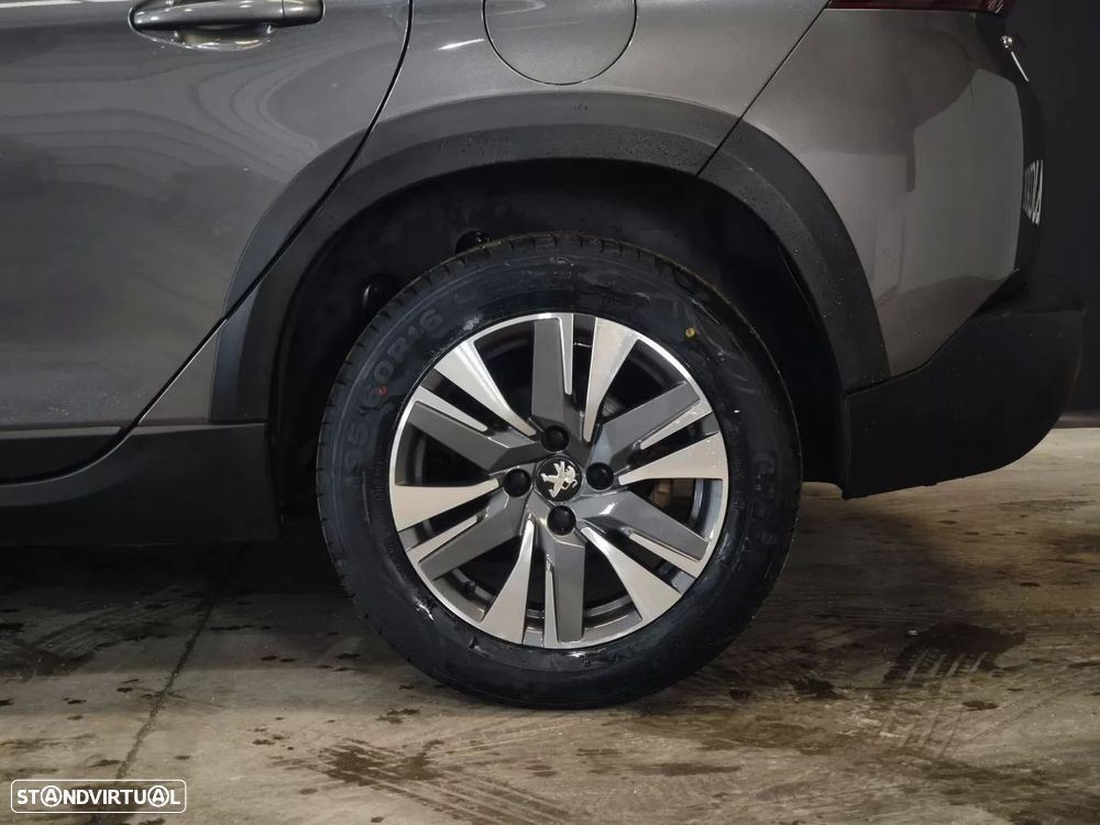 Peugeot 2008 PureTech 110 Stop&Start EAT6 Allure - 22