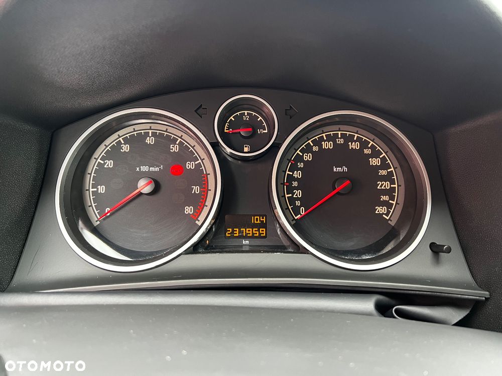 Opel Astra 1.6 Exklusiv - 19