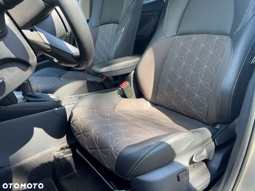 Toyota Yaris Cross Hybrid 1.5 Executive - 11