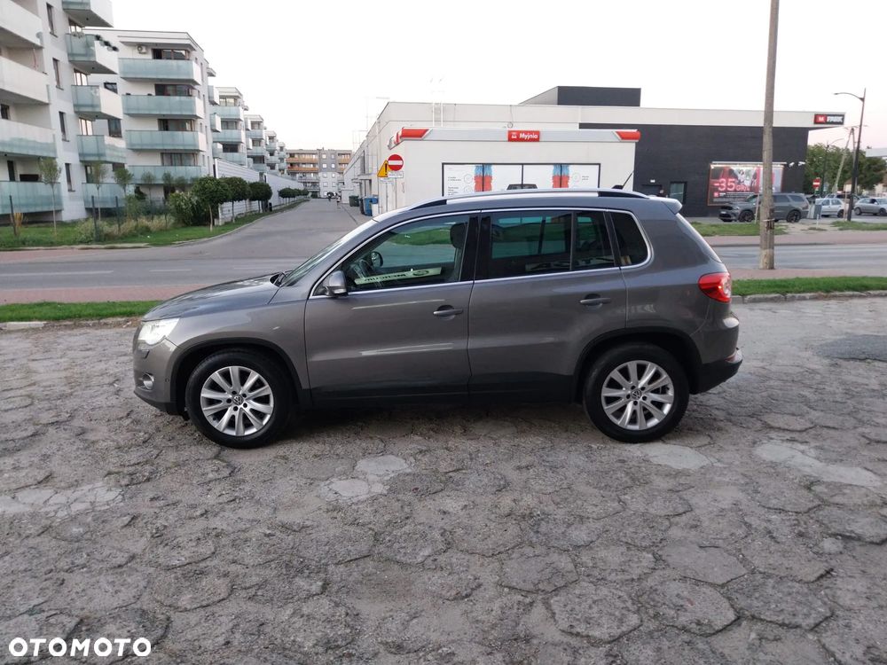 Volkswagen Tiguan 2.0 TDI DPF 4Motion Track & Avenue - 10