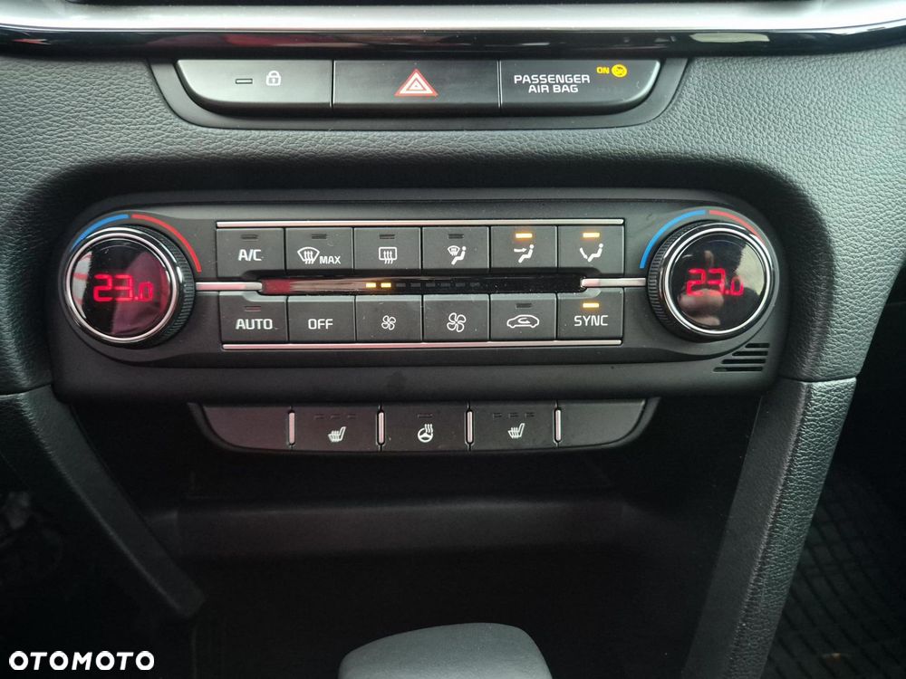 Kia Ceed 1.5 T-GDI Tribute DCT - 22