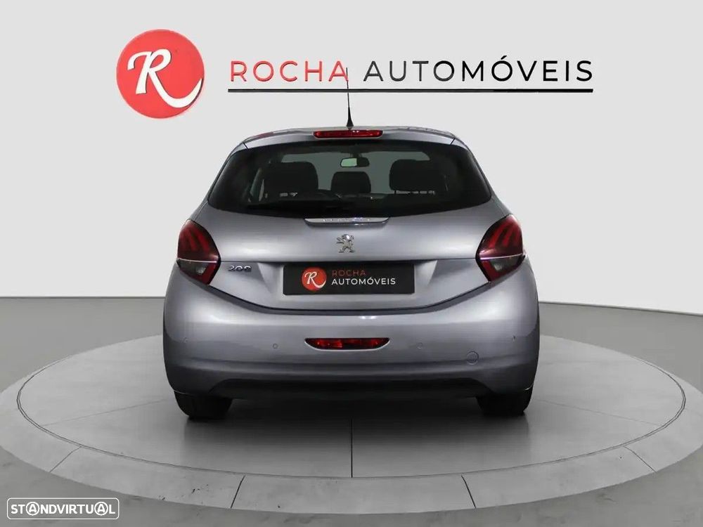 Peugeot 208 1.2 VTi SE Style - 7