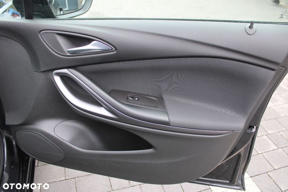 Opel Astra - 25
