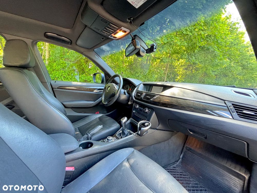 BMW X1 xDrive20d - 13
