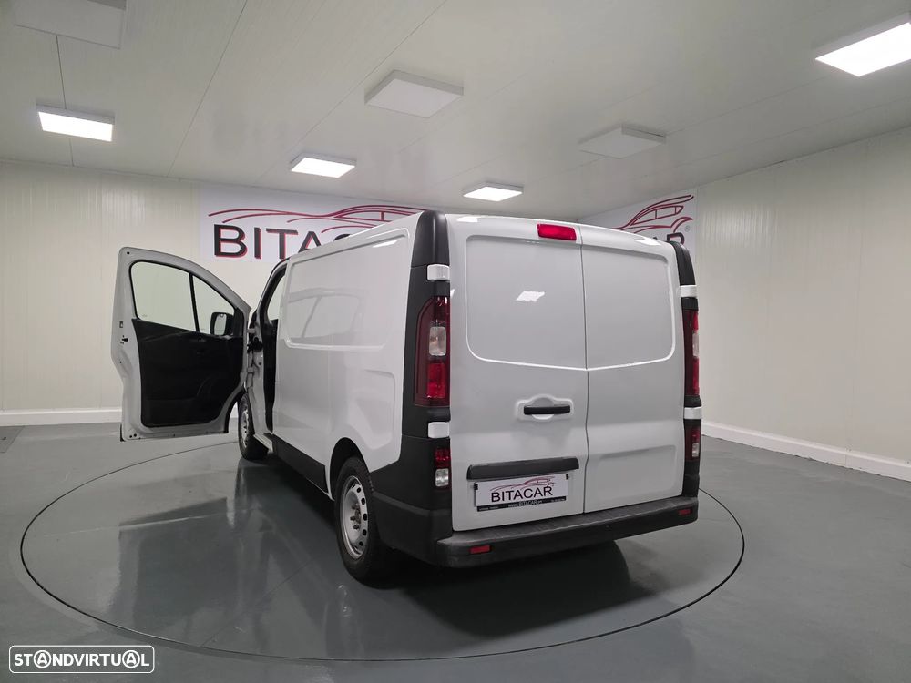 Renault TRAFIC 2.0 DCI 120CV IVA DEDUTIVEL - 29