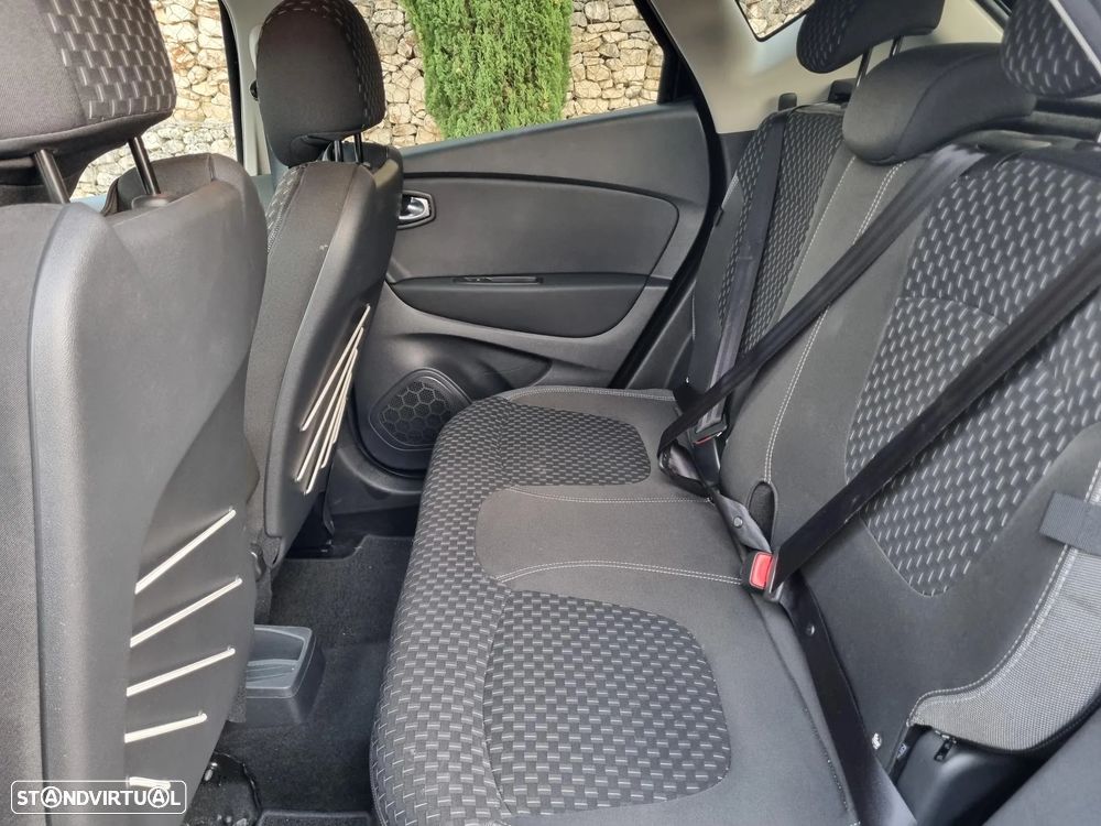 Renault Captur 0.9 TCE Exclusive - 23