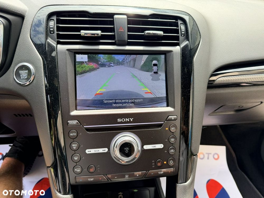 Ford Mondeo - 35