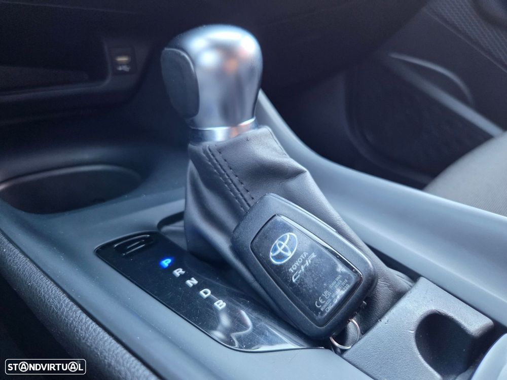 Toyota C-HR 1.8 Hybrid Comfort - 30