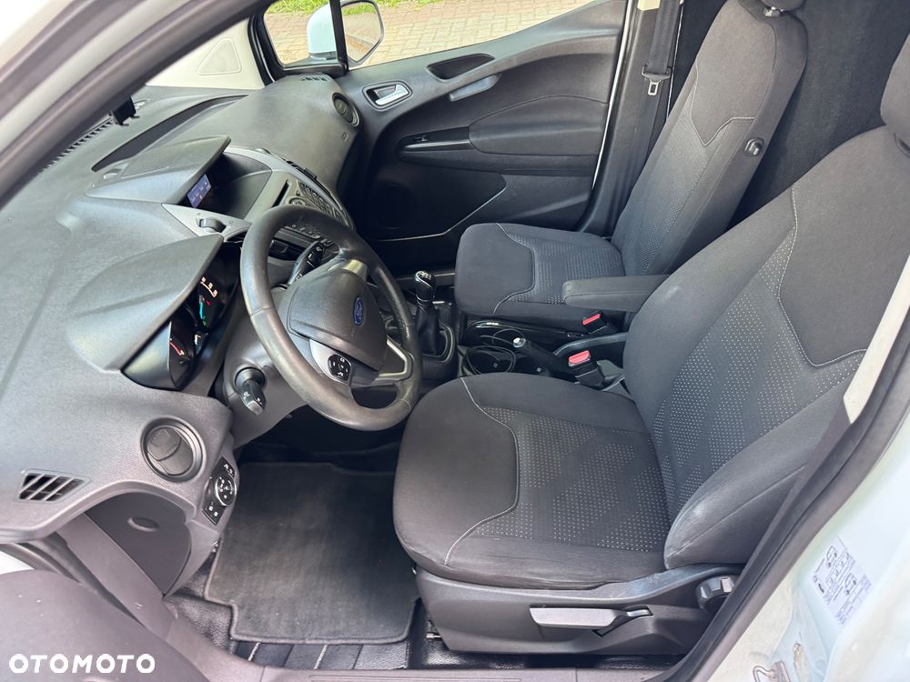 Ford Transit Connect - 6