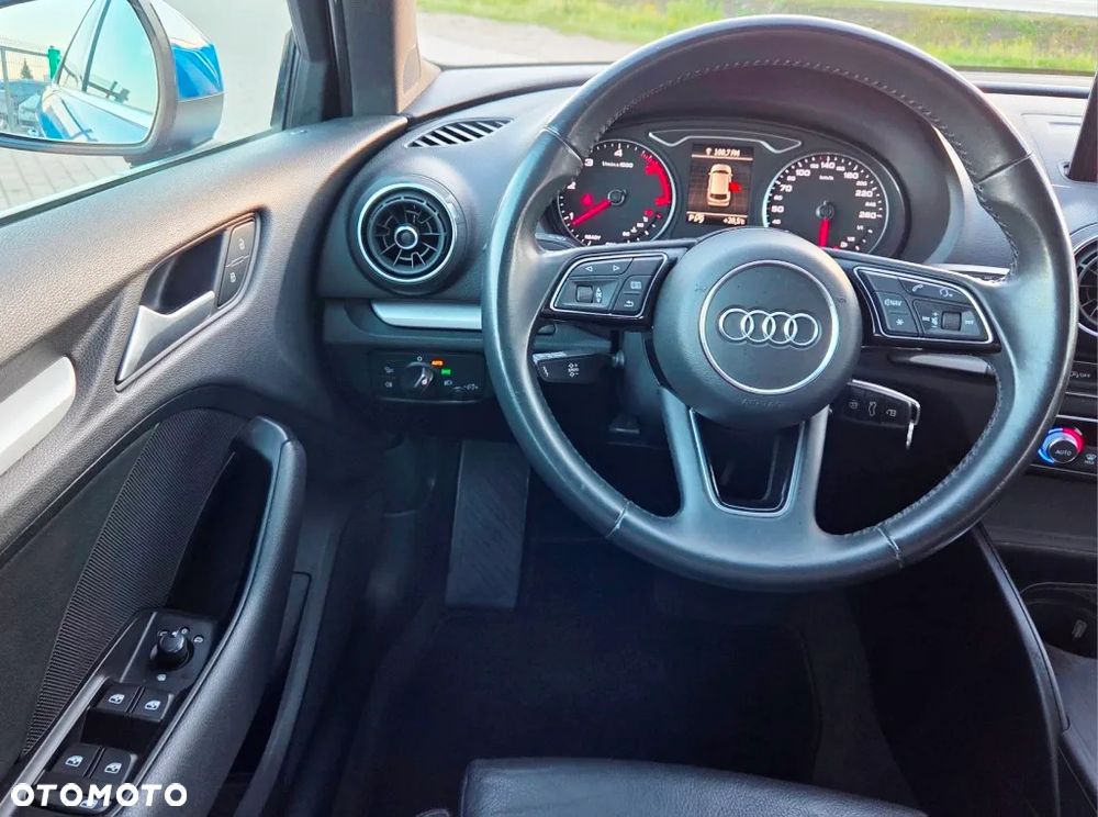 Audi A3 Sportback 2.0 TDI S tronic S line Sportpaket - 33
