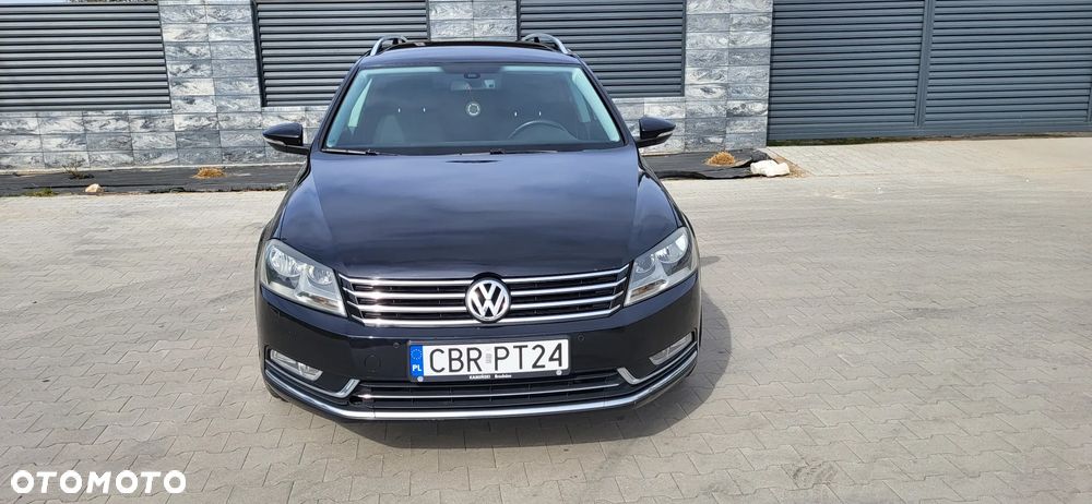 Volkswagen Passat - 2