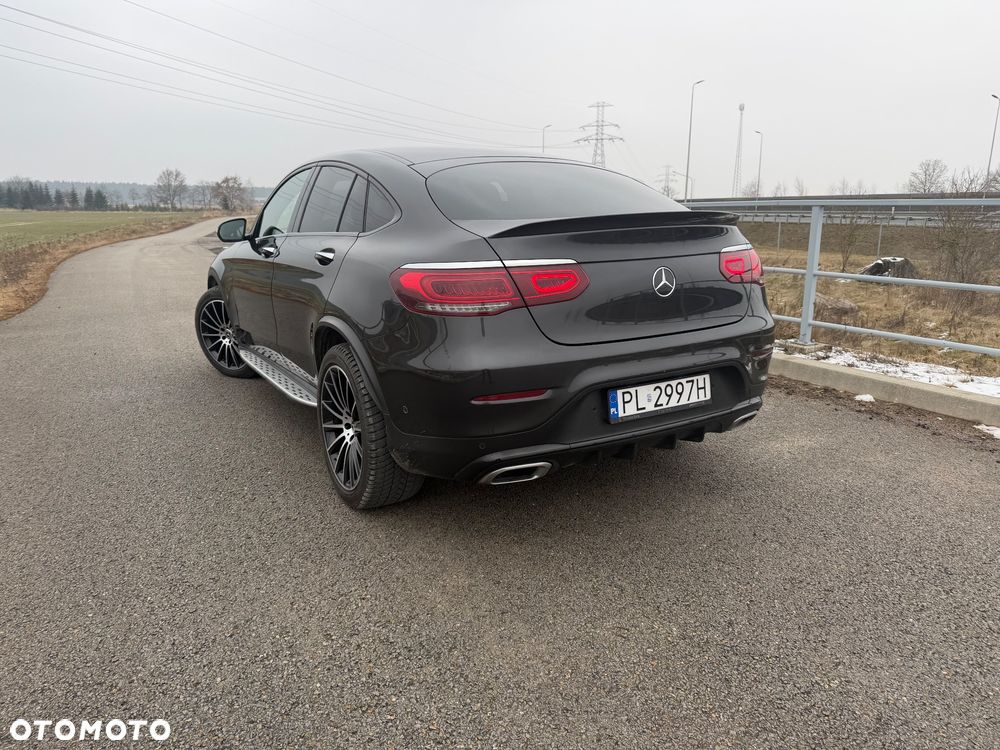 Mercedes-Benz GLC - 1