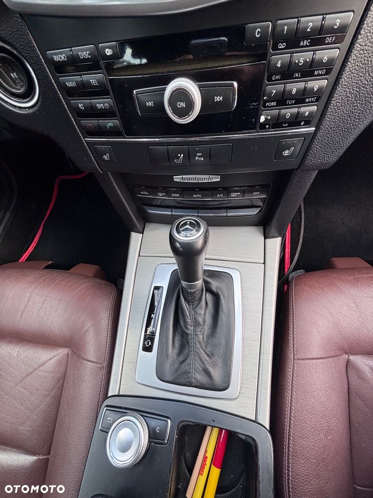 Mercedes-Benz Klasa E 220 CDI DPF BlueEFFICIENCY Automatik - 7