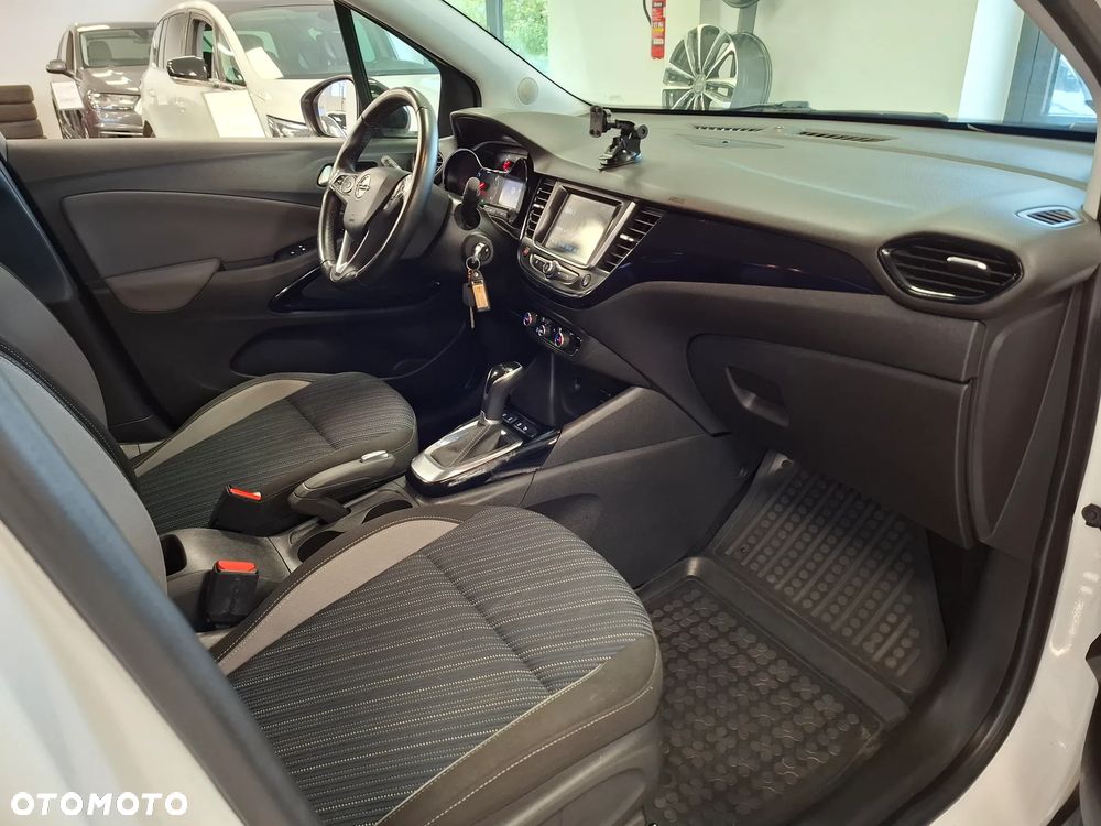Opel Crossland X 1.2 T 120 Lat S&S - 6