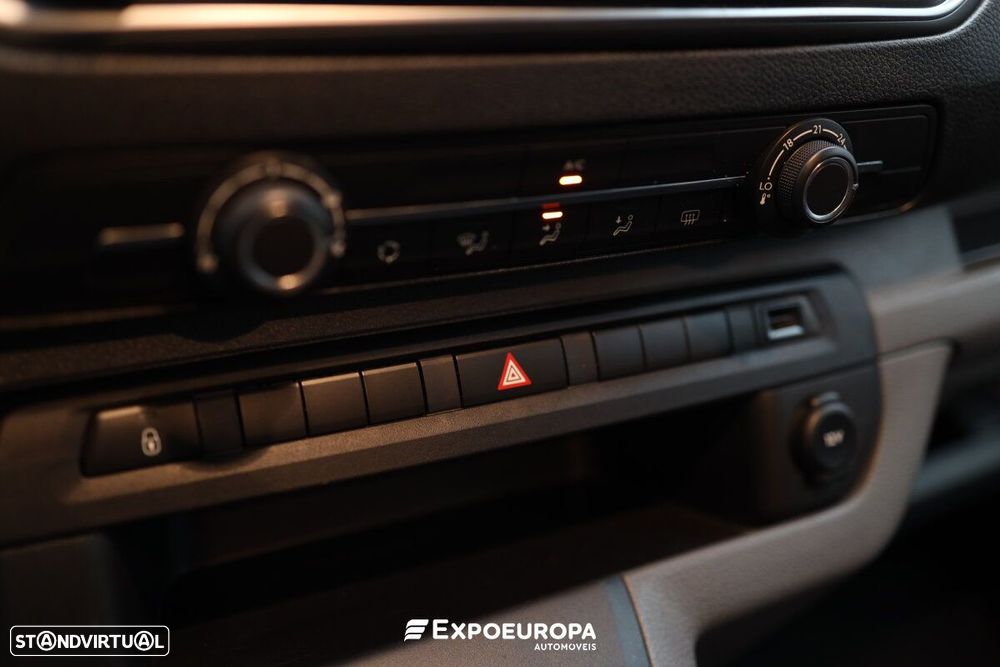 Opel Vivaro 1.5 CDTi L2H1 Essentia - 19