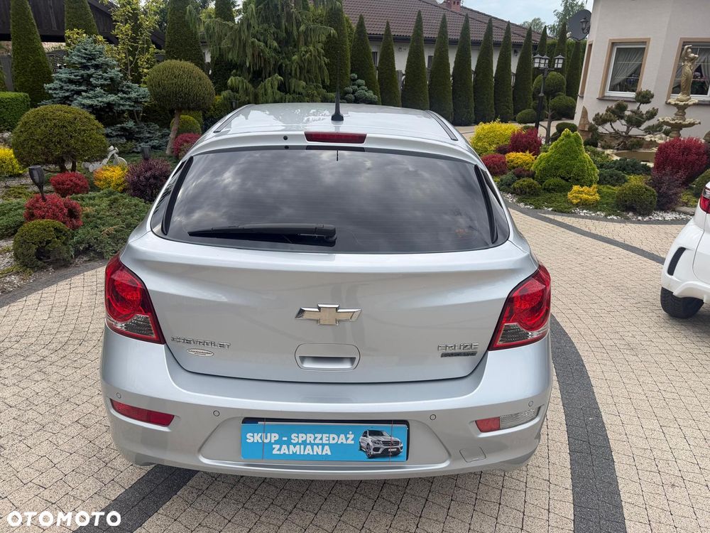 Chevrolet Cruze 2.0 LTZ - 23