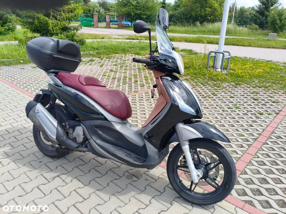 Piaggio Beverly - 25
