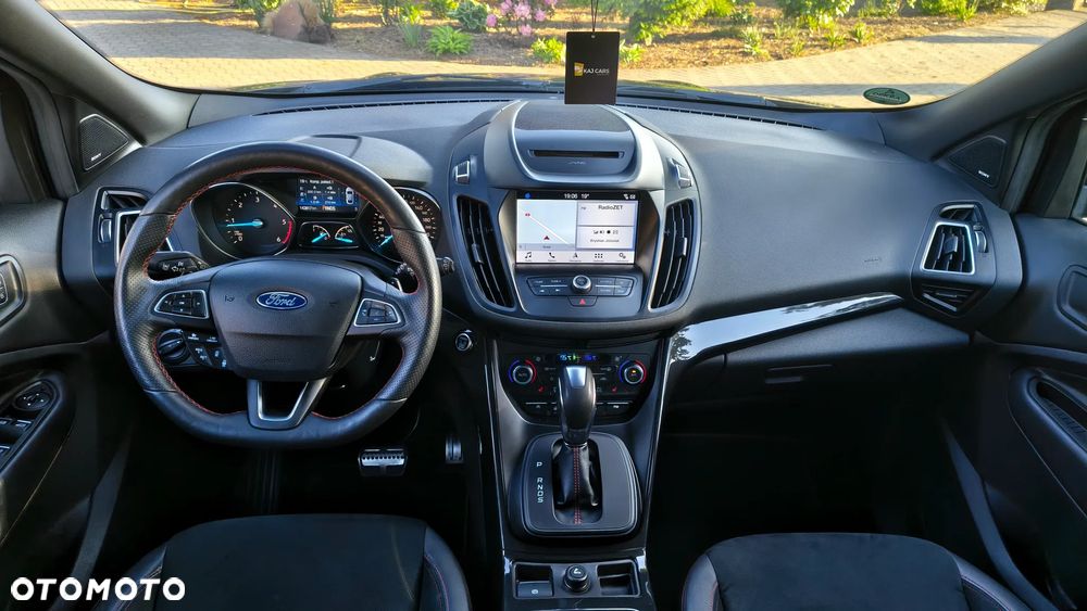 Ford Kuga 2.0 TDCi AWD ST-Line - 14