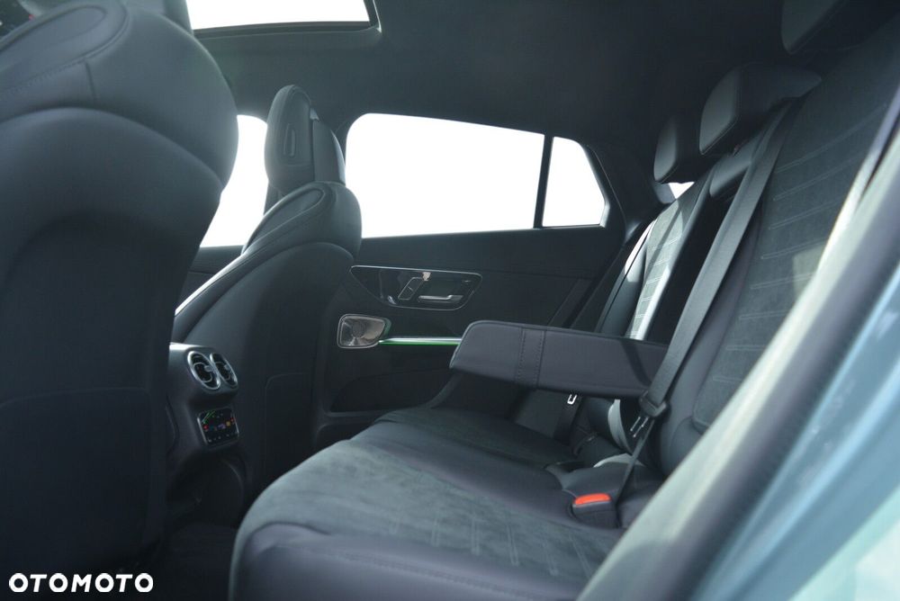 Mercedes-Benz GLC 300 d mHEV 4-Matic AMG Line - 10