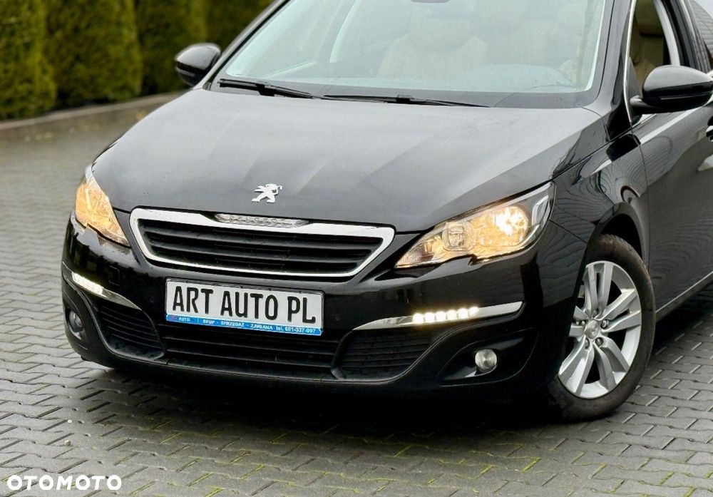 Peugeot 308 - 4