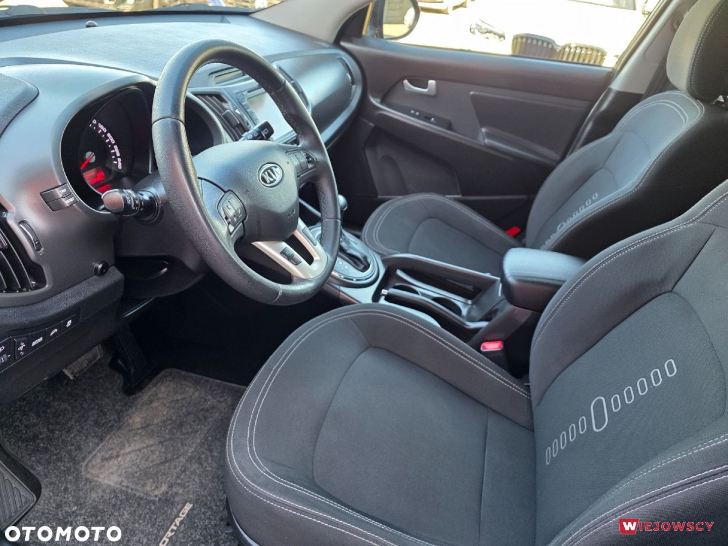 Kia Sportage - 10