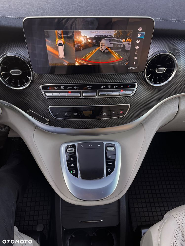 Mercedes-Benz Klasa V 300 d 4-Matic Avantgarde 9G-Tronic (ekstra dł) - 38
