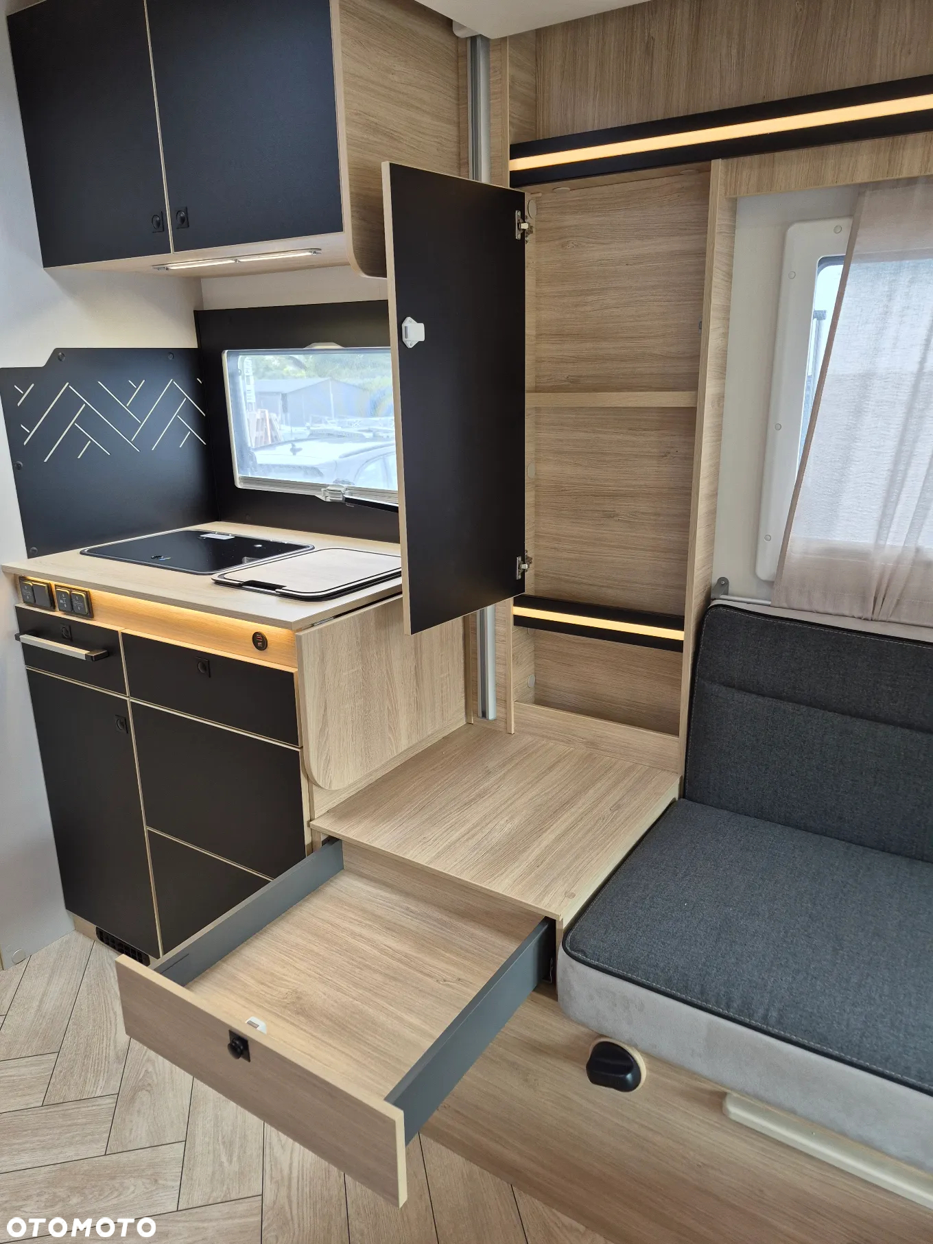 Ford KAMPER CHAUSSON 630 ETAPE LINE 165KM AUTOMAT NOWY! - 32