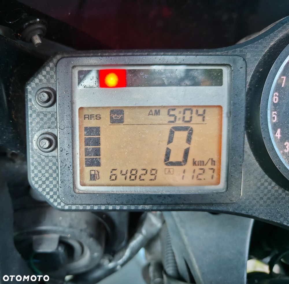 Honda CBR - 7