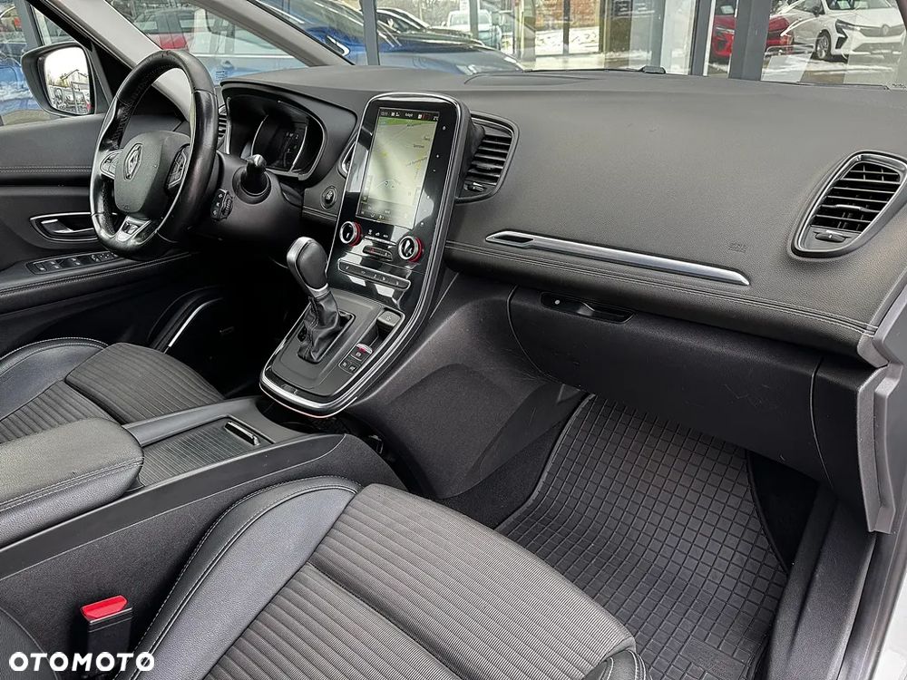 Renault Scenic - 9
