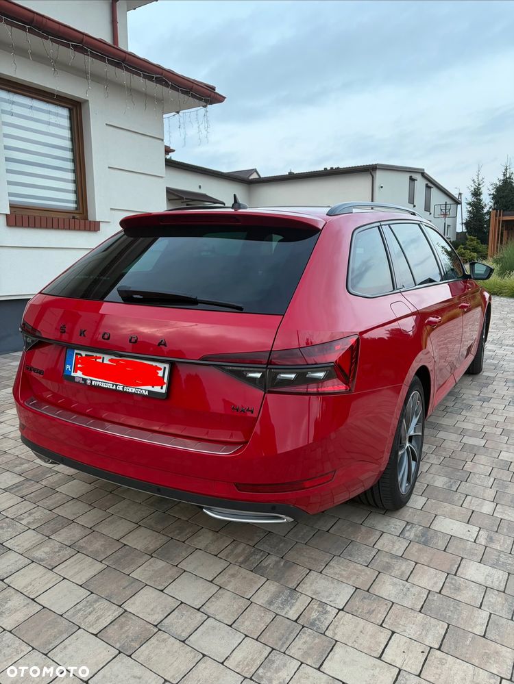 Skoda Superb 2.0 TDI SCR 4x4 Sportline DSG - 9