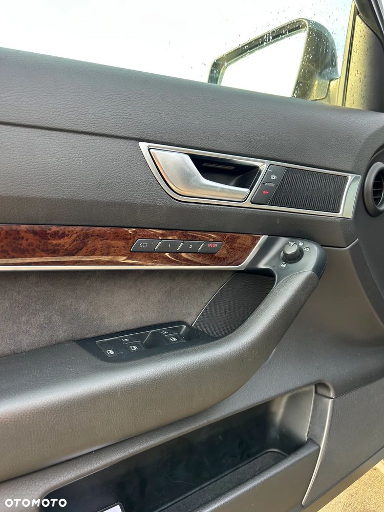 Audi A6 Allroad - 14