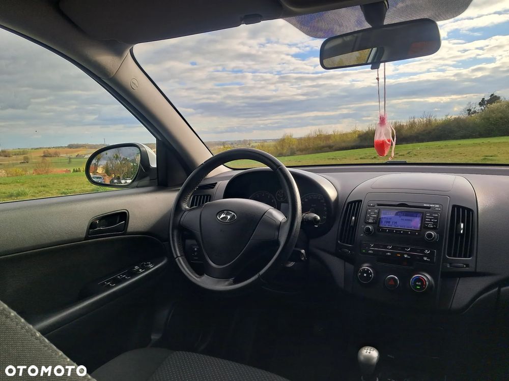 Hyundai i30 1.4 Blue Classic - 19