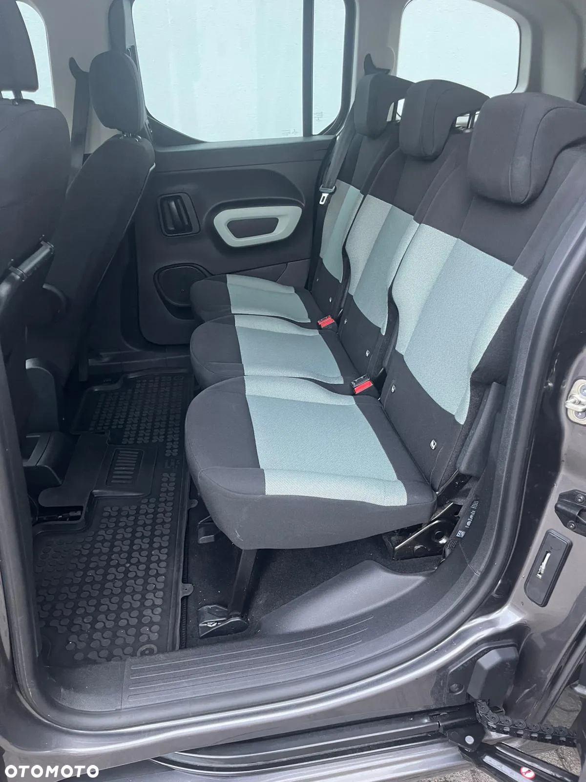 Citroën Berlingo XL 1.5 BlueHDI Feel S&S (7-os.) - 17