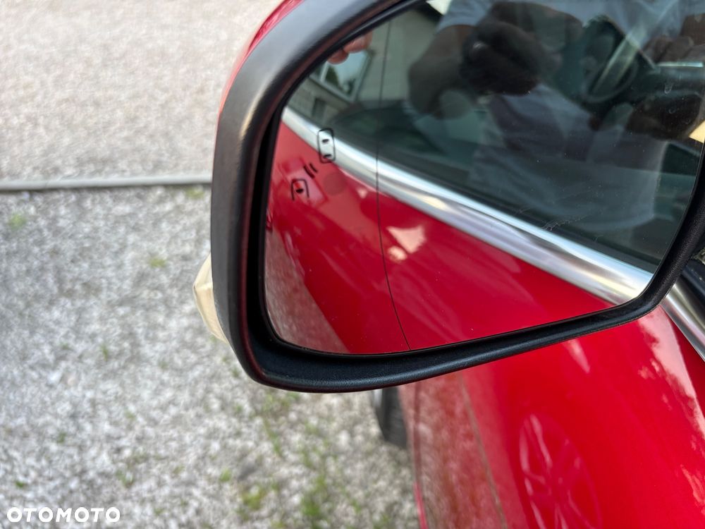 Ford Focus SW 1.0 EcoBoost S&S ST-Line - 32