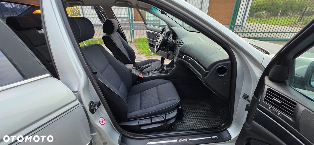 BMW Seria 5 - 15